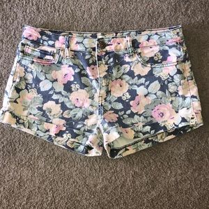 Floral print jean shorts